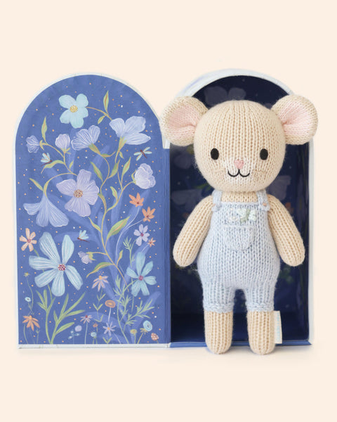cuddle + kind - Tiny Bailey the Mouse