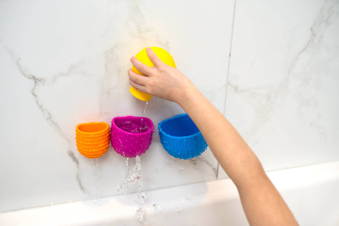 Möbi Games Inc. - Oomplz Drip Drop Suction Cups