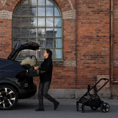Thule - Charm Car Seat Adapter
