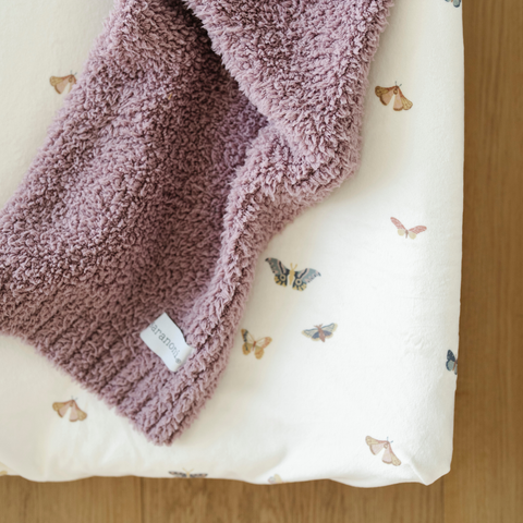 Saranoni - Minky Stretch Luxe Crib Sheet