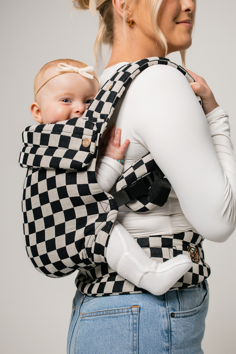 Mabē - Monarch Buckle Carrier