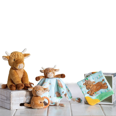 Mary Meyer Hetty Highland Cow Teether Rattle - image 4