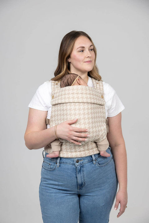 Mabē - Monarch Buckle Carrier