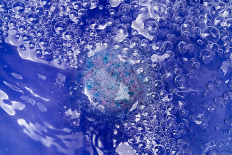 Möbi Games Inc. - Little Whale Bath Co. Fizzie