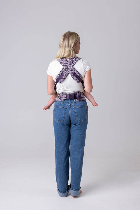 Mabē - Monarch Buckle Carrier