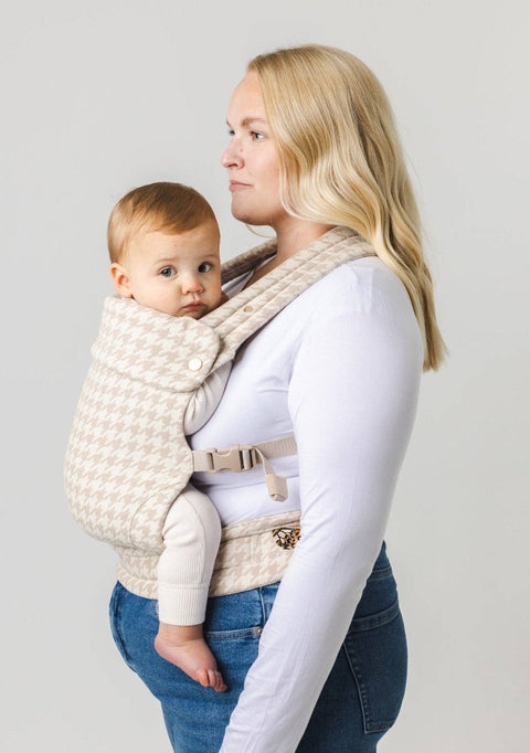 Mabē - Monarch Buckle Carrier