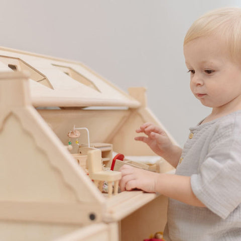 Plan Toys - Victorian Dollhouse