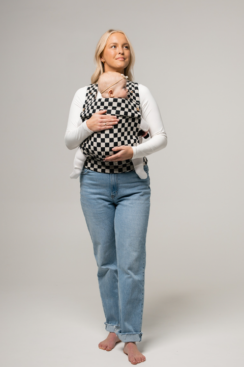 Mabē - Monarch Buckle Carrier