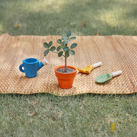 Plan Toys - Gardening Set