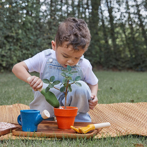 Plan Toys - Gardening Set