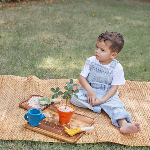 Plan Toys - Gardening Set