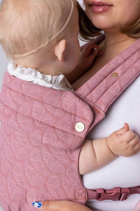 Mabē - Monarch Buckle Carrier