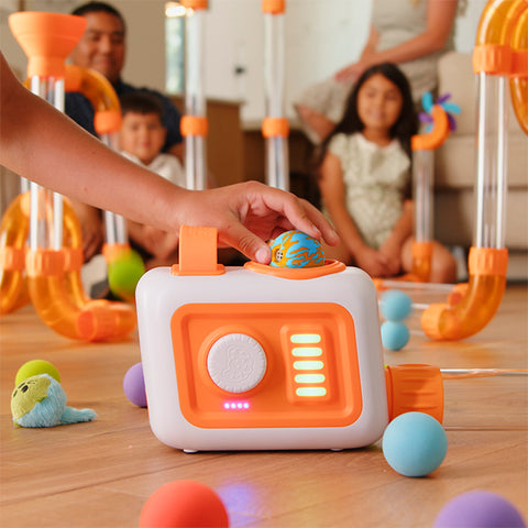 Fat Brain Toy Co. -  Air Toobz Giggle Balls