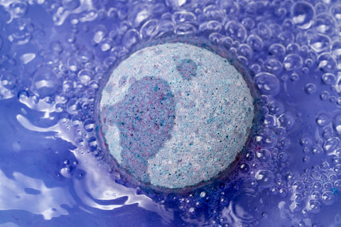 Möbi Games Inc. - Little Whale Bath Co. Fizzie