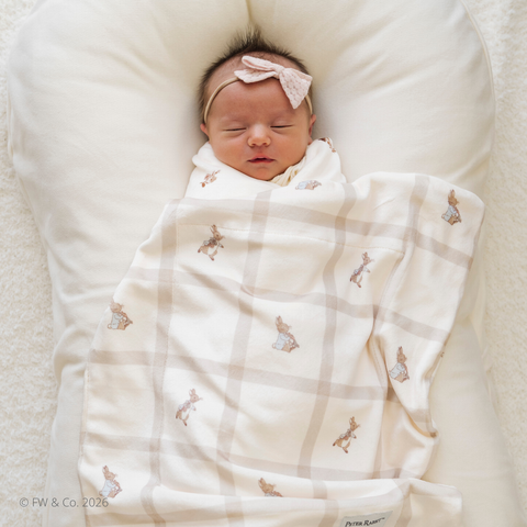 Saranoni - Peter Rabbit Minky Stretch Luxe Blanket